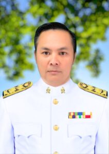 นายพิชิต แสงวาโท